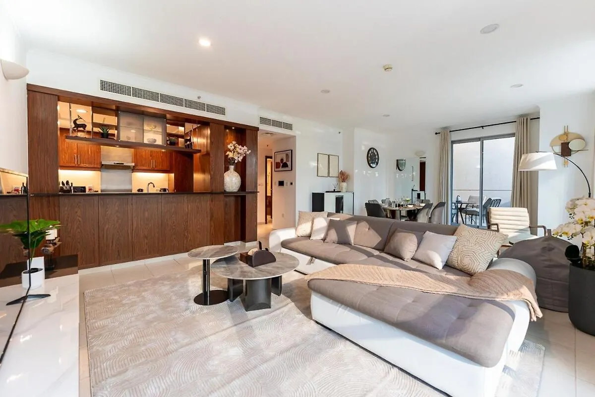 Chic 1-Bedroom Getaway With Downtown Living Charm Dubaj Spojené arabské emiráty