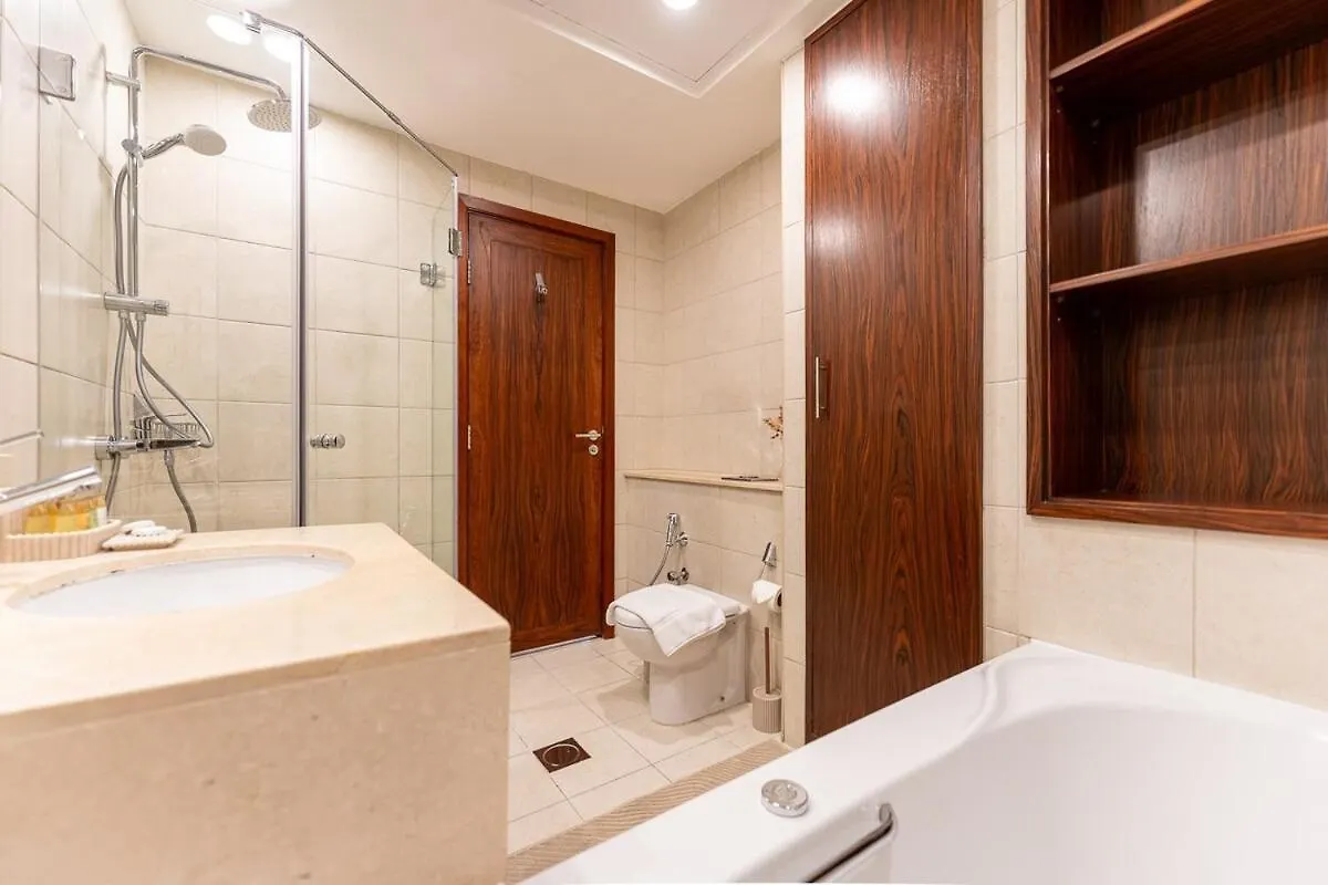 Apartmán Chic 1-Bedroom Getaway With Downtown Living Charm Dubaj