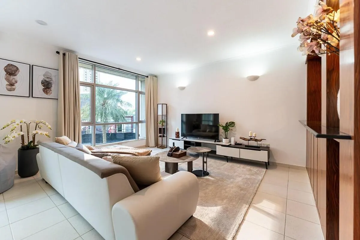 Apartmán Chic 1-Bedroom Getaway With Downtown Living Charm Dubaj